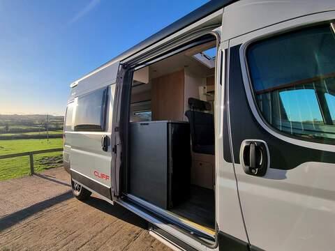 Sunlight Cliff 602 Adventure  - N462