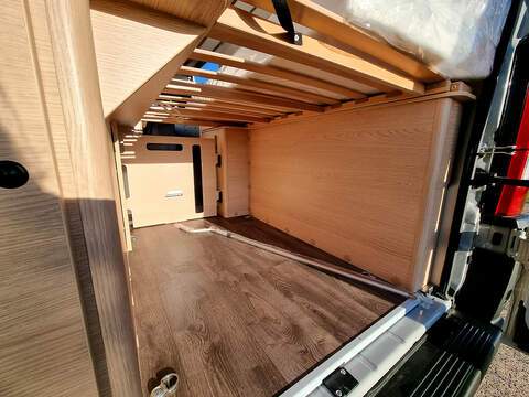 Sunlight Cliff 602 Adventure  - N462