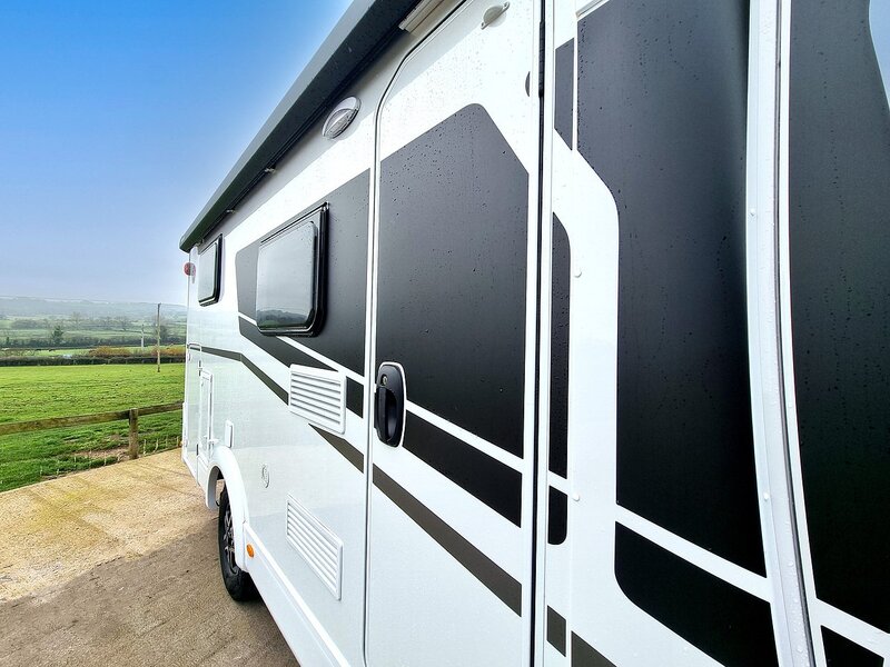 Sunlight V66 Adventure  - N469