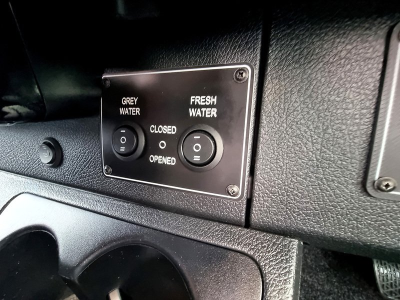 Robeta Adonis 4WD Four Wheel Drive - N470