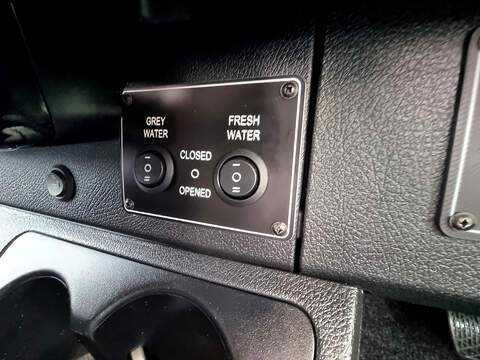 Robeta Adonis 4WD Four Wheel Drive - N470