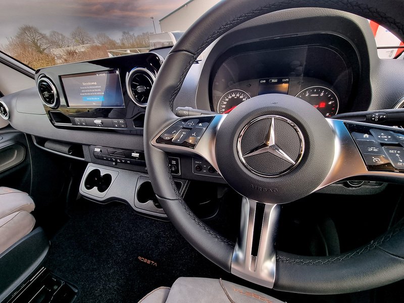 Robeta Adonis 4WD Four Wheel Drive - N470