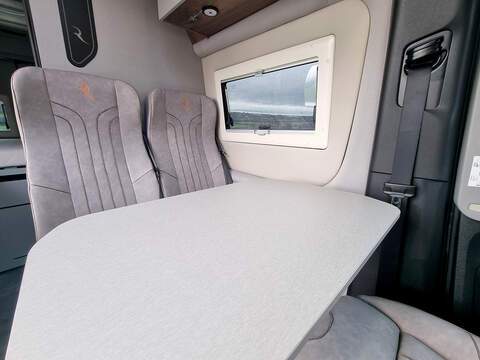 Robeta Adonis 4WD Four Wheel Drive - N470