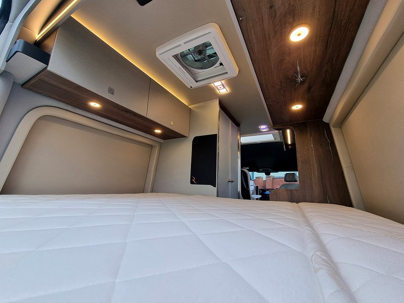 Robeta Adonis 4WD Four Wheel Drive - N470