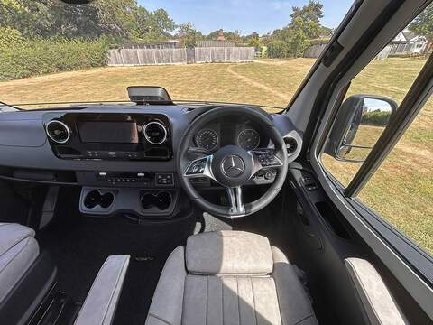 Robeta Adonis 4WD Four Wheel Drive - N470