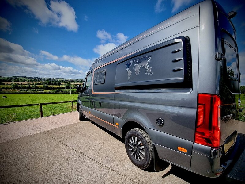 Robeta Adonis  - N472