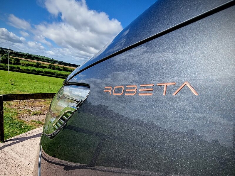 Robeta Adonis  - N472