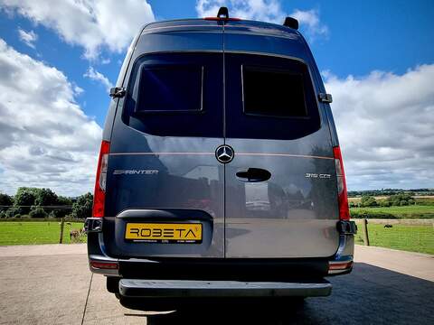 Robeta Adonis  - N472