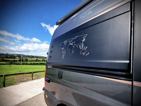 Robeta Adonis  - N472