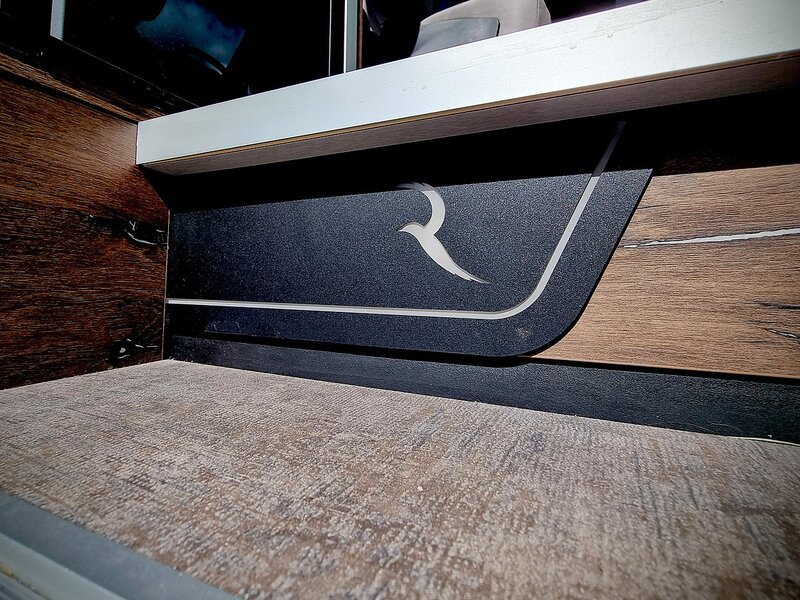 Robeta Adonis  - N472