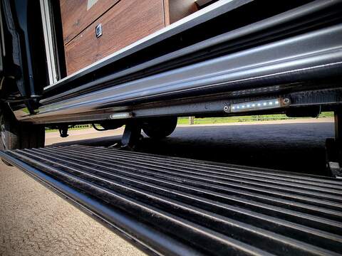 Robeta Adonis  - N472