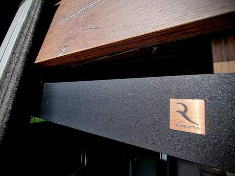 Robeta Adonis  - N472