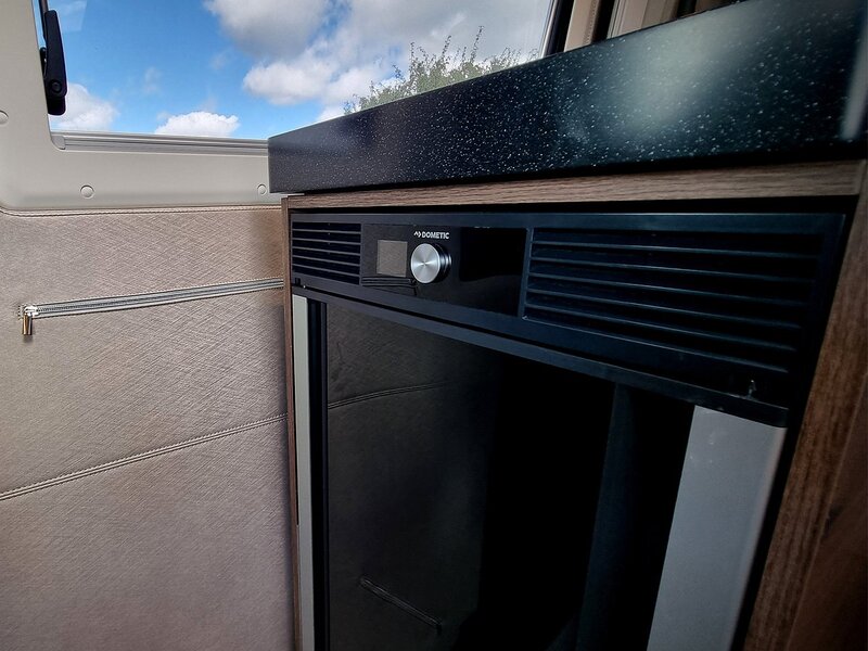 Robeta Adonis  - N472