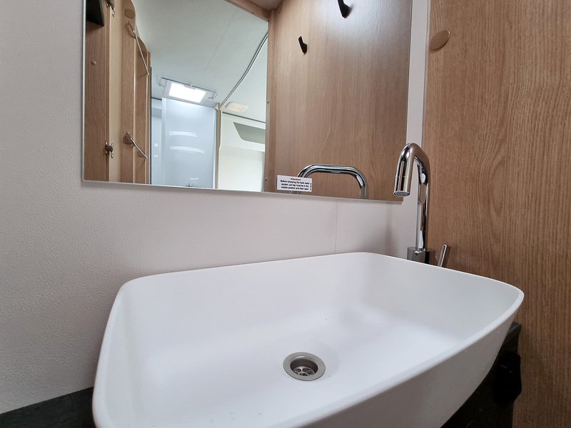 Sunlight T68 Adventure  - N476