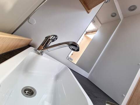 Sunlight Cliff 640 Adventure  - N479