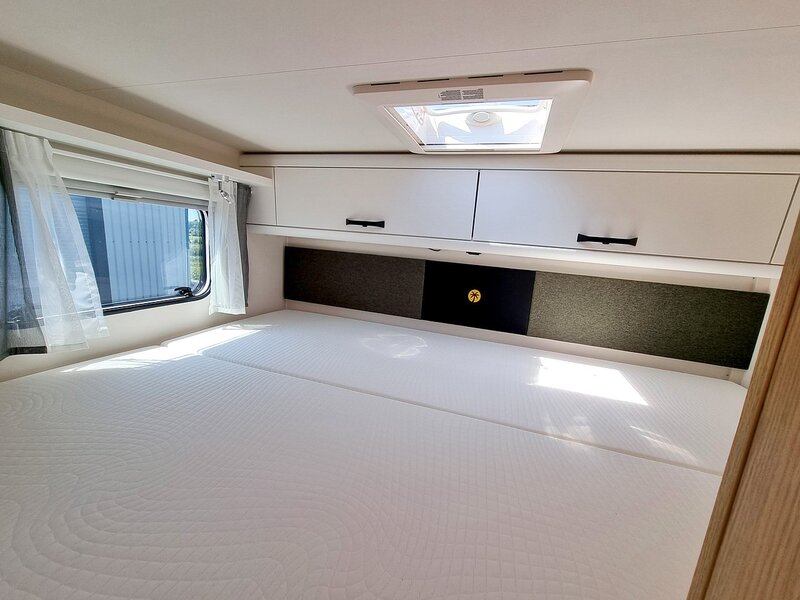 Sunlight A70  - N482