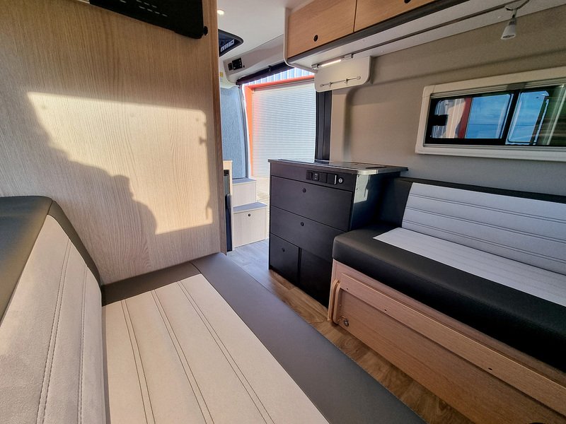 Sunlight Cliff Vanlife  - N543