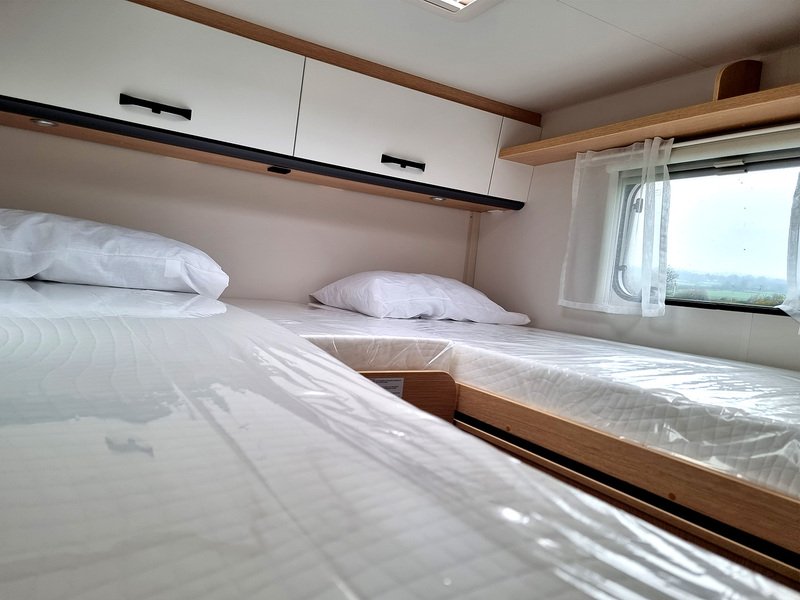 Sunlight V66  - N545