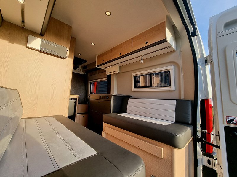 Sunlight Cliff Vanlife  - N549