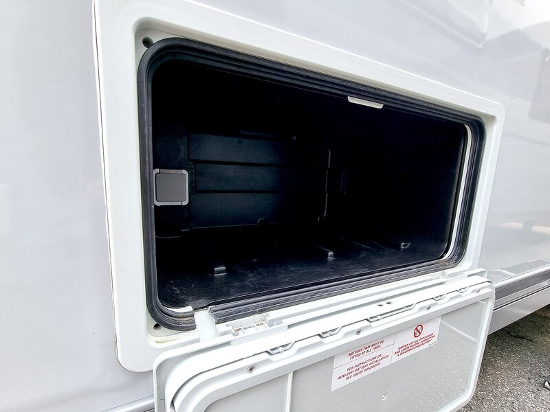 Adria Alpina Colorado  - U416