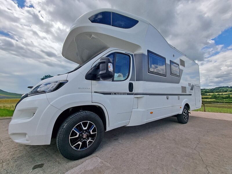 Adria Coral XL Coral XL Plus 670 SP - U420