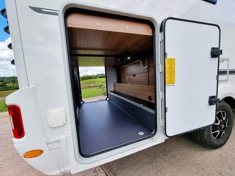 Adria Coral XL Coral XL Plus 670 SP - U420