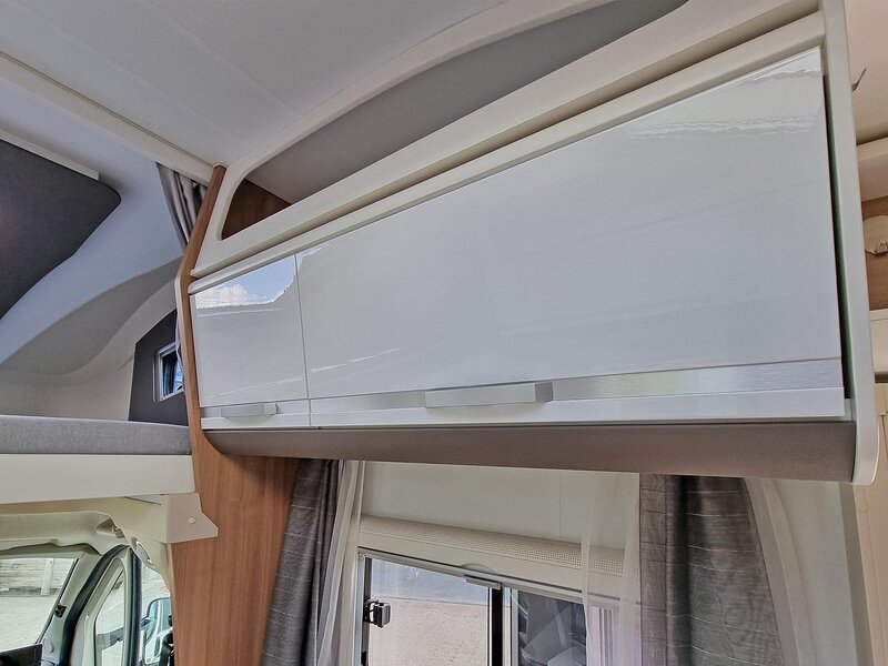 Adria Coral XL Coral XL Plus 670 SP - U420