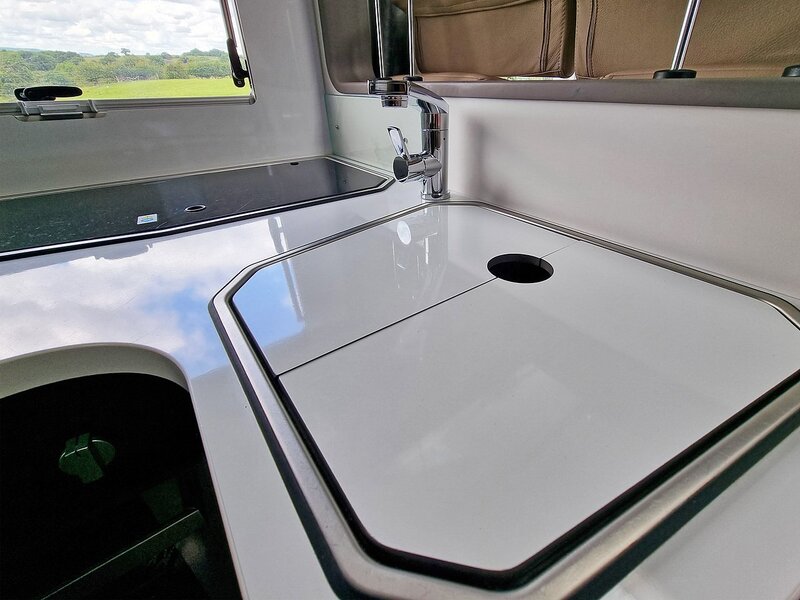 Adria Coral XL Coral XL Plus 670 SP - U420