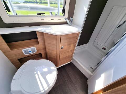 Adria Matrix Supreme 670 SLT - U493