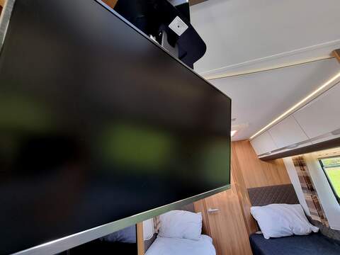 Adria Matrix Supreme 670 SLT - U493