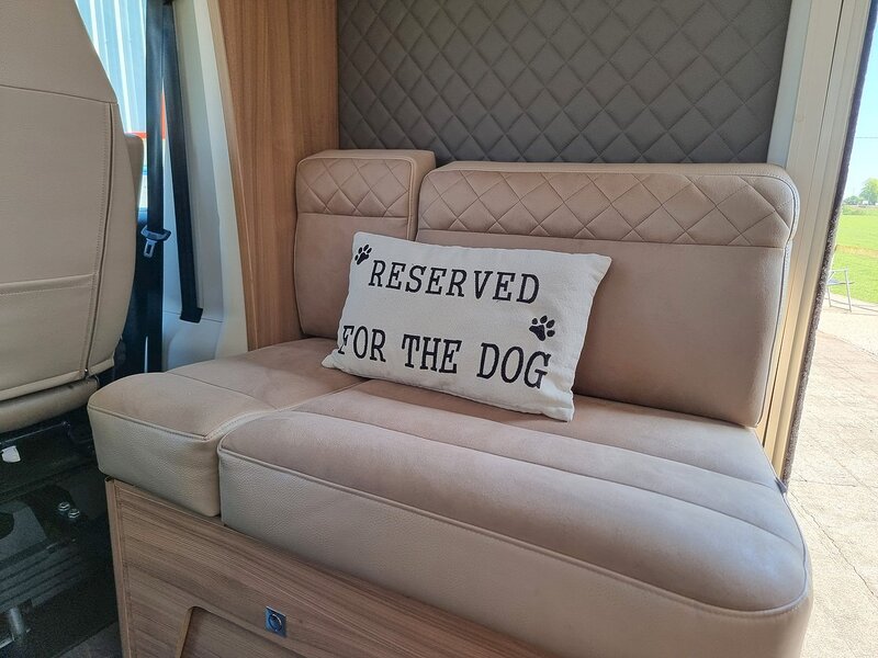 Adria Matrix Supreme 670 SLT - U493