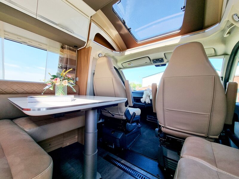 Adria Matrix Supreme 670 SLT - U493