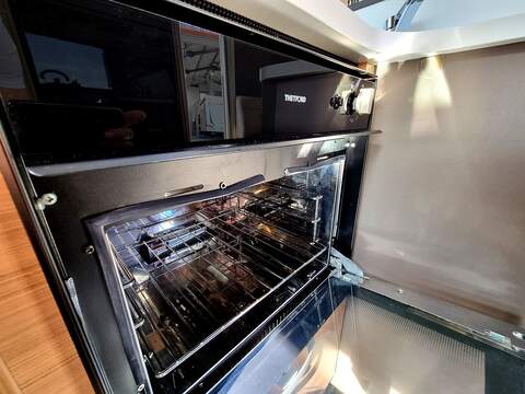 Adria Matrix Supreme 670 SLT - U493