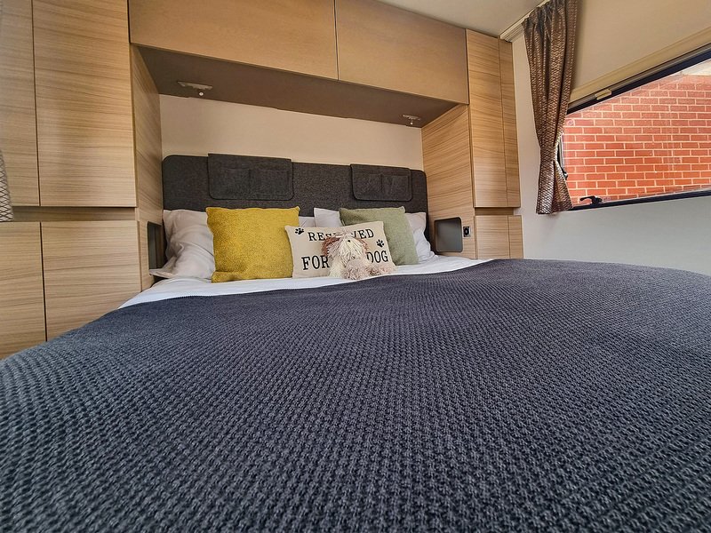 Adria Altea Dart  - U506