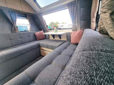 Adria Altea Dart  - U506