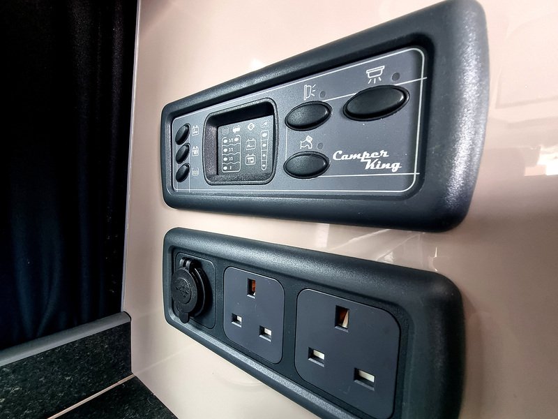 VW T28 Camper King Monte Carlo  - U517