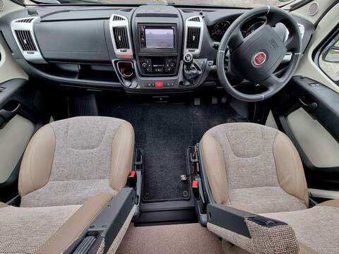 Dethleffs Globebus T007  - U522