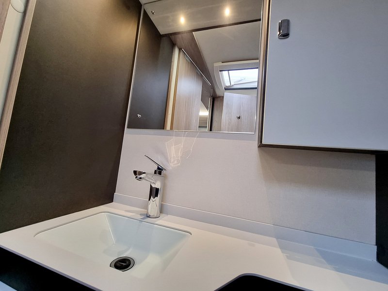 Swift Voyager 594 - U529