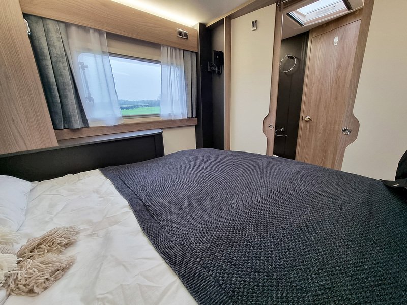 Swift Voyager 594 - U529