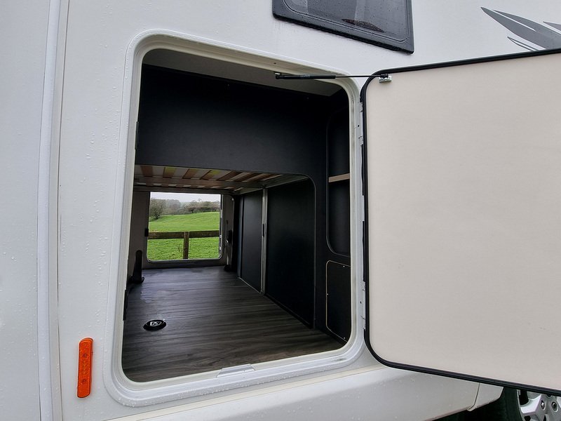 Swift Voyager 594 - U529