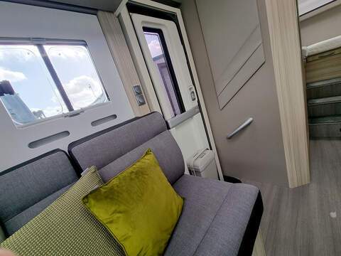 Adria Compact Supreme DL  - U537