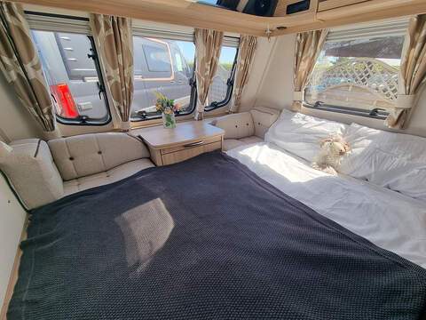 Coachman Pastiche 520/4  - U539