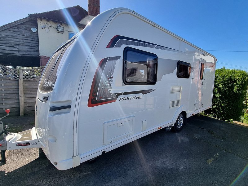 Coachman Pastiche 520/4  - U539