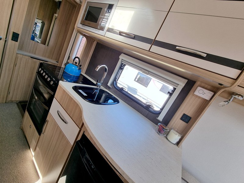 Coachman Pastiche 520/4  - U539