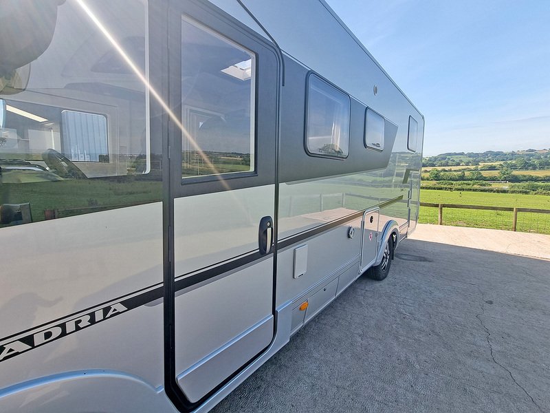 Adria Sonic Supreme 710 SC - U550