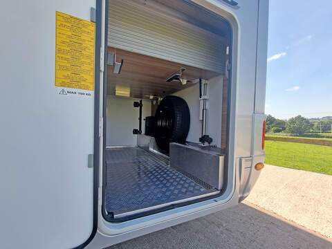 Adria Sonic Supreme 710 SC - U550