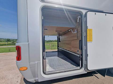 Adria Sonic Supreme 710 SC - U550