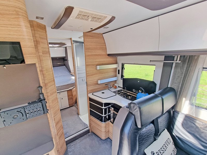Adria Sonic Supreme 710 SC - U550