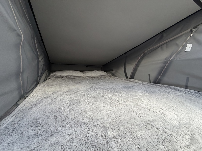 Sunlight Cliff Vanlife  - U554