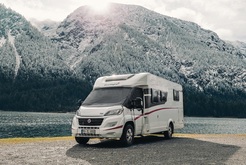 Sunblind for Sunlight Motorhomes Image 2